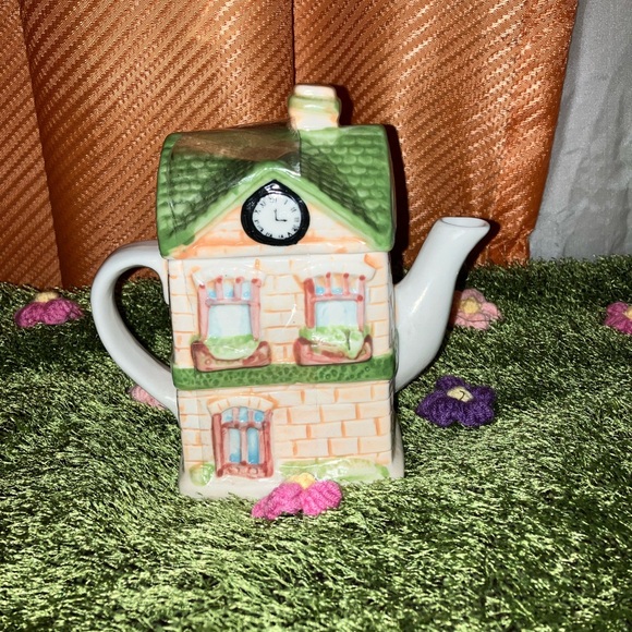 ANTIQUE DOLLHOUSE TEA POT - Picture 5 of 11